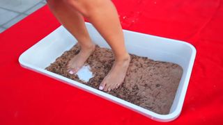 Kathleen Hixson feet photo 4