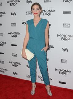 Kathleen Munroe feet photo 8
