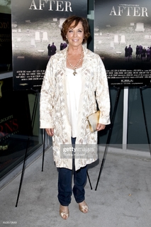 Kathleen Quinlan feet photo 17
