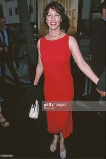 Kathleen Quinlan feet photo 11
