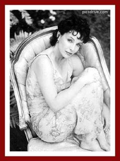 Kathleen Quinlan feet photo 18