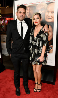 Kathleen Robertson feet photo thumbnail