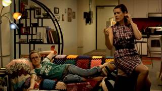 Kathleen Robertson feet photo thumbnail