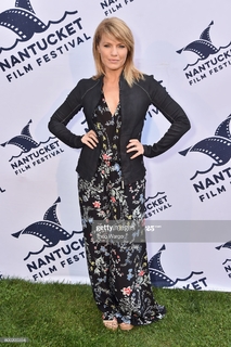 Kathleen Rose Perkins feet photo 15