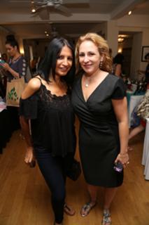 Kathrine Narducci feet photo 1