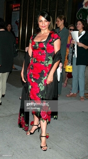 Kathrine Narducci feet photo 7
