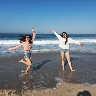 Kathryn Bernardo feet photo thumbnail