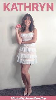 Kathryn Bernardo feet photo thumbnail