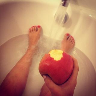 Kathryn Budig feet photo 17