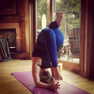 Kathryn Budig feet photo 6