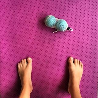 Kathryn Budig feet photo 20