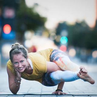 Kathryn Budig feet photo 13