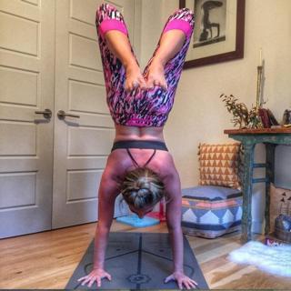 Kathryn Budig feet photo 11