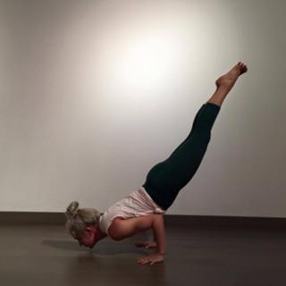 Kathryn Budig feet photo 3