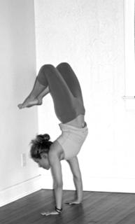 Kathryn Budig feet photo 7