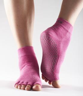 Kathryn Budig feet photo 20