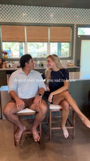 Kathryn Dunn feet photo 1