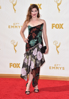 Kathryn Hahn feet photo thumbnail