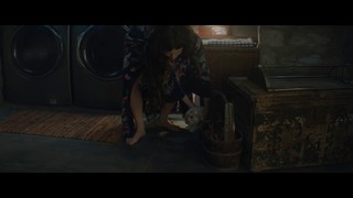 Kathryn Hahn feet photo thumbnail