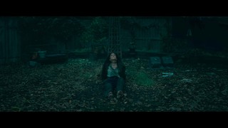 Kathryn Hahn feet photo thumbnail
