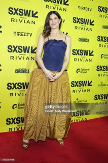 Kathryn Hahn feet photo 2