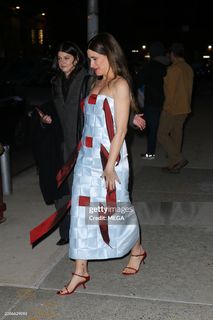 Kathryn Hahn feet photo 18