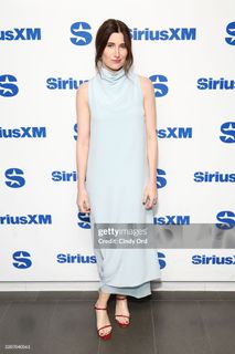 Kathryn Hahn feet photo 8