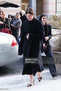 Kathryn Hahn feet photo 5