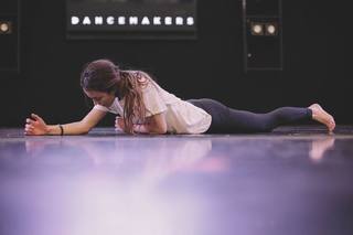 Kathryn McCormick feet photo 5