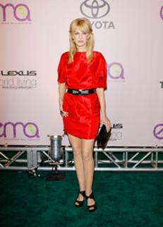 Kathryn Morris feet photo thumbnail