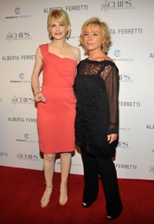 Kathryn Morris feet photo thumbnail