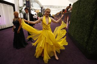 Kathryn Newton feet photo thumbnail