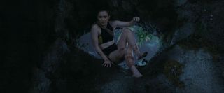 Kathryn Newton feet photo 19