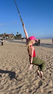 Kathryn Newton feet photo 2