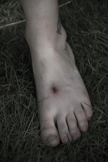 Kathryn Prescott feet photo 19