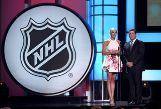 Kathryn Tappen feet photo 6