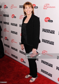 Kathy Baker feet photo 14