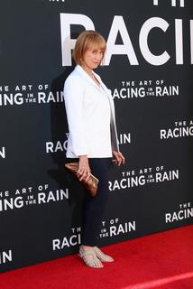 Kathy Baker feet photo 5