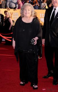 Kathy Bates feet photo 18