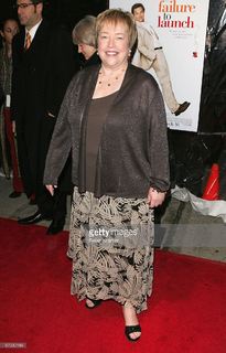 Kathy Bates feet photo 8