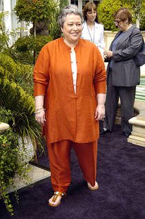 Kathy Bates feet photo 13