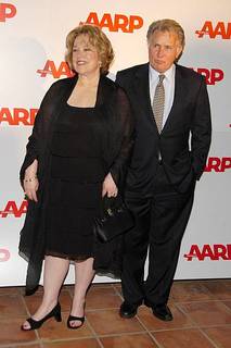 Kathy Bates feet photo 9