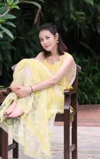 Kathy Chow feet photo 11