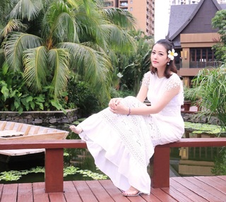 Kathy Chow feet photo 1