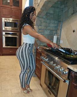 Kathy Drayton feet photo 9