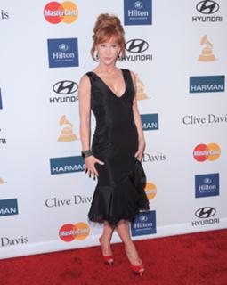 Kathy Griffin feet photo thumbnail