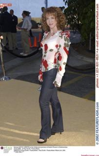 Kathy Griffin feet photo thumbnail