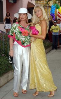 Kathy Hilton feet photo 20