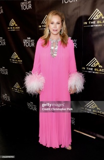 Kathy Hilton feet photo 9