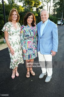 Kathy Hochul feet photo 18